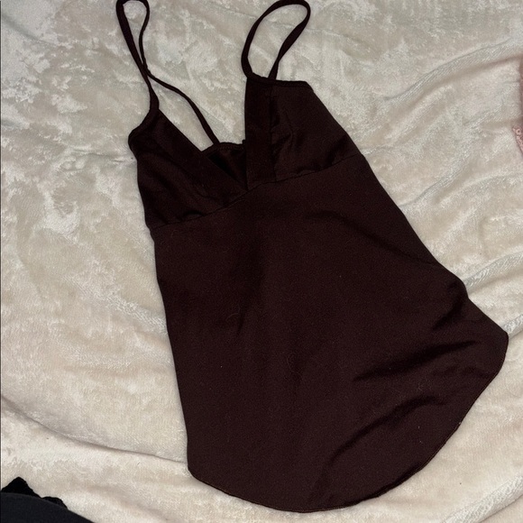 Strappy back top - Picture 2 of 4